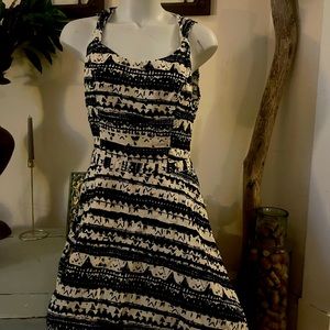 Back cut out Linen dress